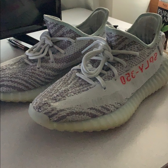 Yeezy boost 350 V2 - Picture 1 of 4